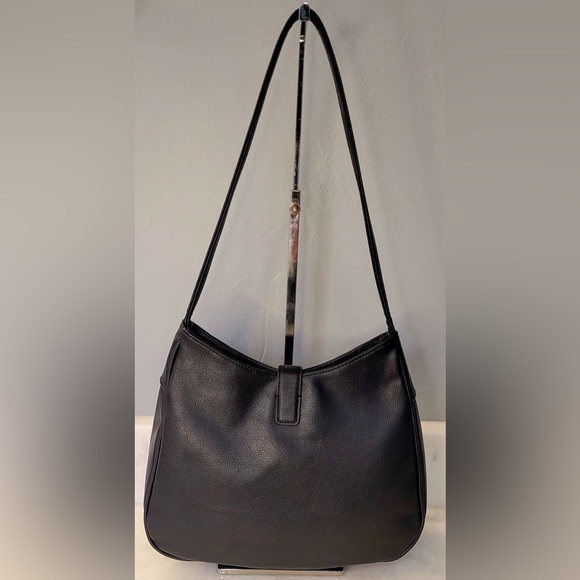 Liz Claiborne Shoulder Bag - Black - Stylish and Functional -EUC with Small Flaw - Picture 2 of 15